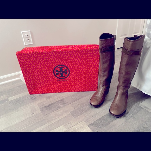 Tory Burch riding boots - Picture 1 of 5